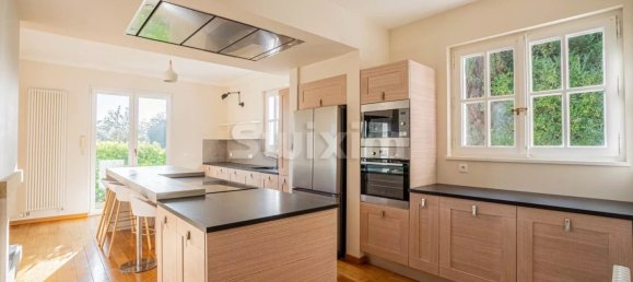 5 bedrooms House in Divonne-les-Bains, France No. 267053 6