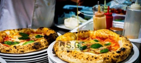 Gewerbliche Immobilie in Dolo, Italy 550m², Nr. 267456 2