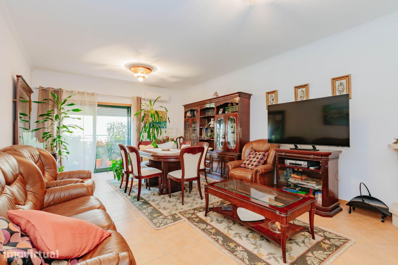 3 غرف نوم شقة في Barreiro, Portugal رقم 231347