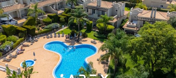 3 Schlafzimmer Haus in Loule, Portugal, Nr. 255757 3