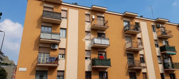 2 Schlafzimmer Wohnung in Milan, Italy, Nr. 329756 2