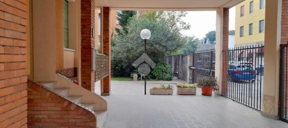 2 Schlafzimmer Wohnung in Milan, Italy, Nr. 329756 8