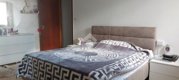 3 rooms Apartment in Occhiobello, Italy No. 274312 9