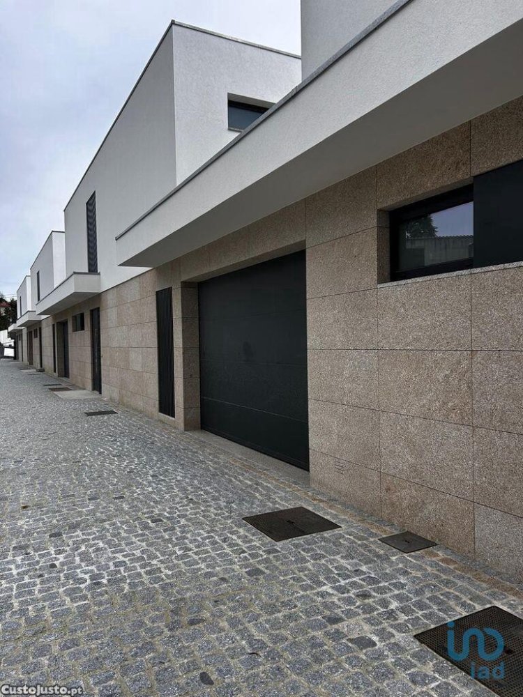 3 bedrooms Villa in Barcelos, Portugal No. 172798