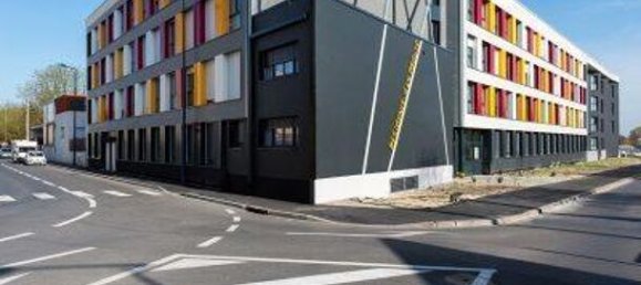 Estudio en Reims, France No. 80983 5