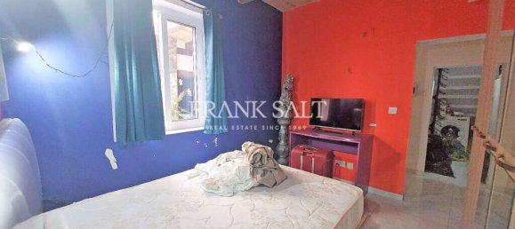 6 غرف نوم تاون هاوس في Zabbar, Malta رقم 2299 2