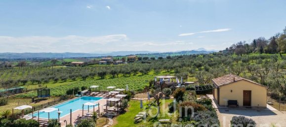 14 Schlafzimmer Grundstück in Ancona, Italy, Nr. 160283 9