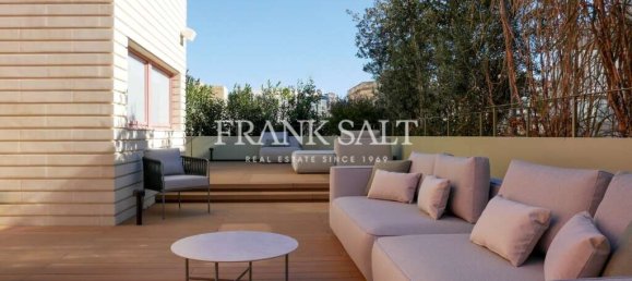 4 bedrooms Townhouse in Sliema, Malta No. 2700 24