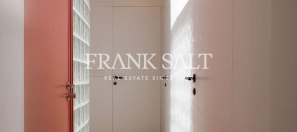 4 bedrooms Townhouse in Sliema, Malta No. 2700 21