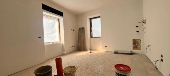 3 bedrooms Apartment in Carugo, Italy No. 359725 34