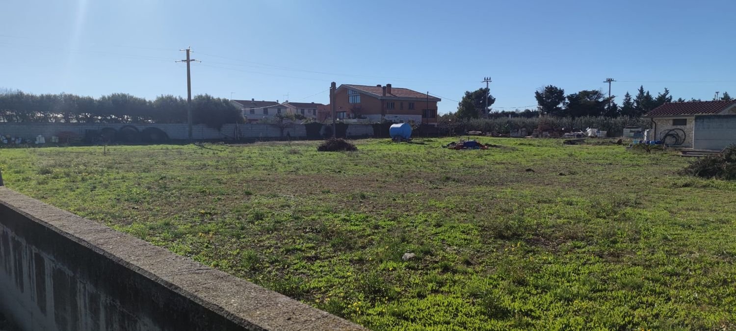 Terreno em Foggia, Italy 6600 m² N.º 254235