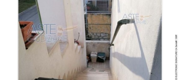 Apartamento de 5 habitaciónes en Avezzano, Italy No. 186698 5