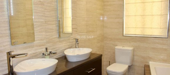 Квартира с 3 спальнями в Санта-Венера, Мальта № 4096 24