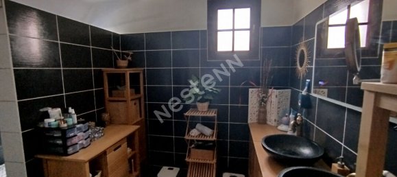 6 bedrooms House in Morbihan, France No. 278453 12