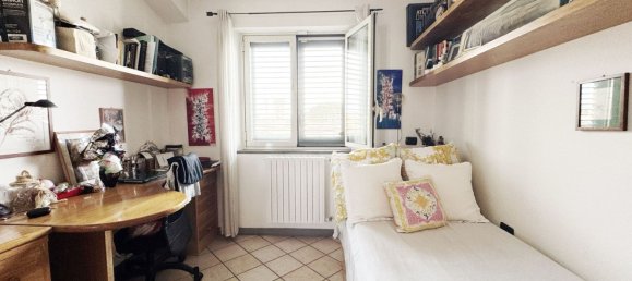 5 bedrooms House in Campi Bisenzio, Italy No. 379046 31