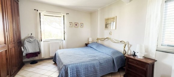 5 bedrooms House in Campi Bisenzio, Italy No. 379046 23