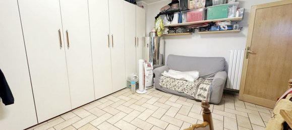 5 bedrooms House in Campi Bisenzio, Italy No. 379046 36