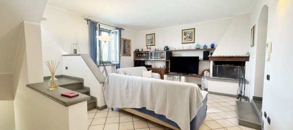 5 bedrooms House in Campi Bisenzio, Italy No. 379046 6