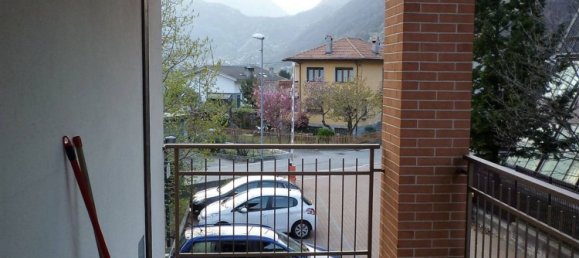 Квартира с 2 комнатами в Пон Сен Мартен, Италия № 284069 9