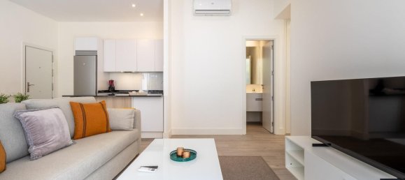 2 bedrooms Apartment in Madrid, Spain No. 115607 4