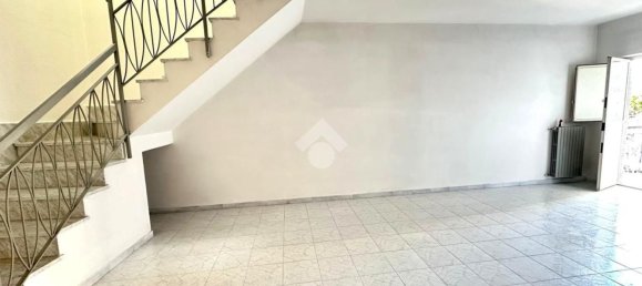 3 bedrooms Apartment in Scafati, Italy No. 320958 4
