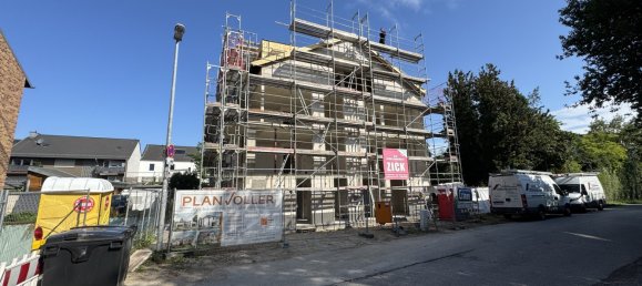 Parkplatz in Aachen, Germany, Nr. 290621 3