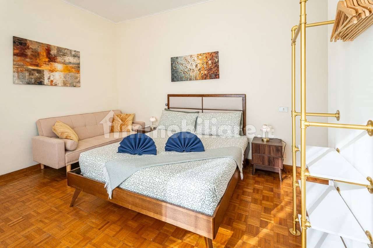 3 rooms Hotel in Rome, Italy No. 258287
