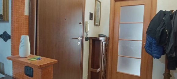 2 rooms Apartment in Nichelino, Italy No. 301745 4