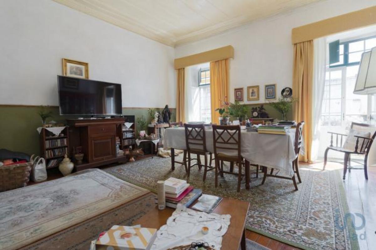 Дом с 5 спальнями в Фару, Португалия № 4004