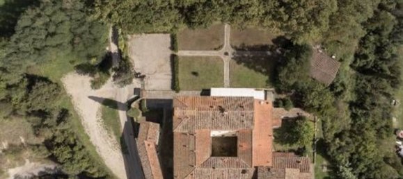 Gebäude in Dicomano, Italy 3000m², Nr. 167339 32