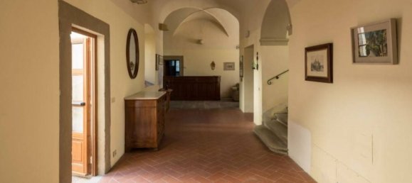 Gebäude in Dicomano, Italy 3000m², Nr. 167339 41