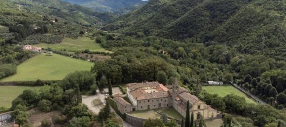 Gebäude in Dicomano, Italy 3000m², Nr. 167339 12