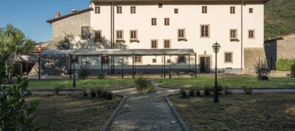 Gebäude in Dicomano, Italy 3000m², Nr. 167339 17