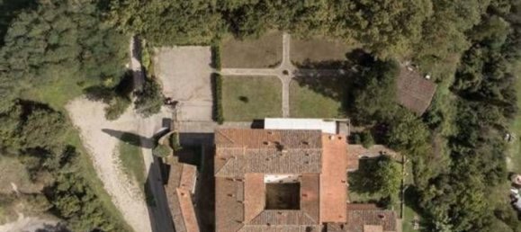 Gebäude in Dicomano, Italy 3000m², Nr. 167339 11