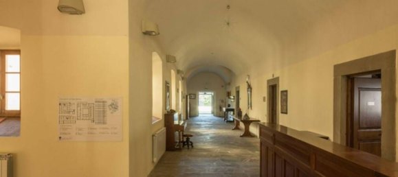 Gebäude in Dicomano, Italy 3000m², Nr. 167339 43