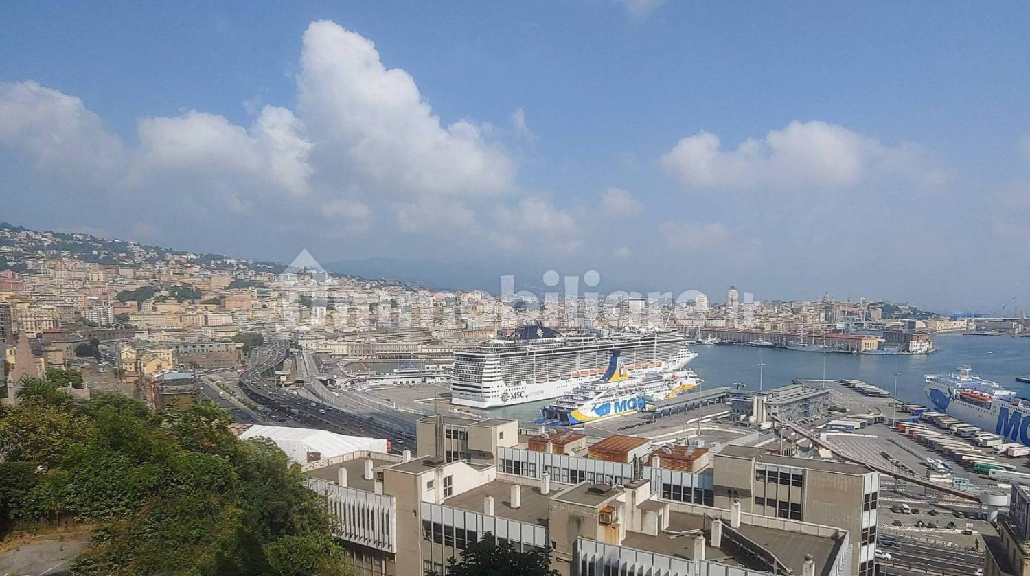 2 غرف نوم شقة في Genoa, Italy رقم 64613