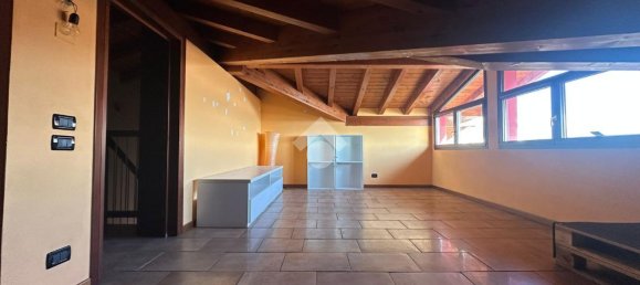 3غرفة فيلا في Palazzolo sull'Oglio, Italy رقم 2477 6