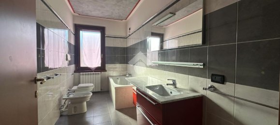 3غرفة فيلا في Palazzolo sull'Oglio, Italy رقم 2477 32