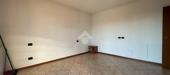 3غرفة فيلا في Palazzolo sull'Oglio, Italy رقم 2477 35