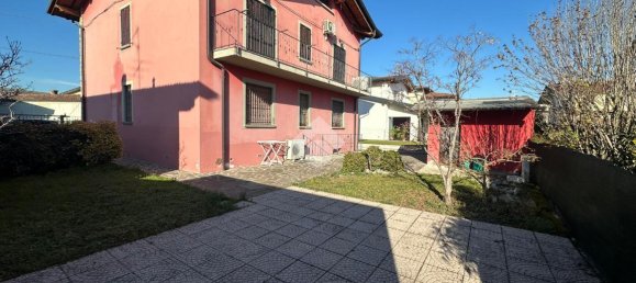 3غرفة فيلا في Palazzolo sull'Oglio, Italy رقم 2477 19