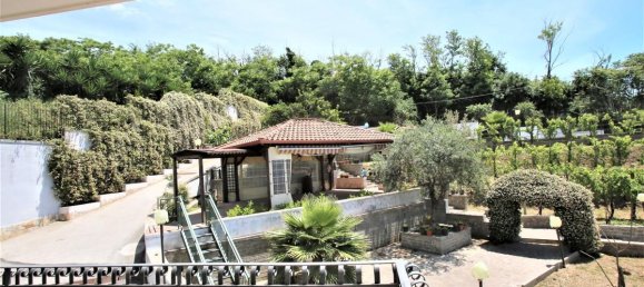 5 rooms Villa in Marano di Napoli, Italy No. 108945 18