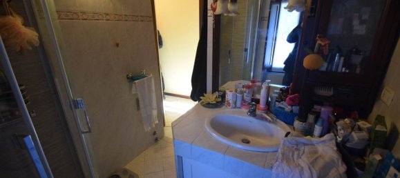 3 rooms House in Ponte dell'Olio, Italy No. 217057 14