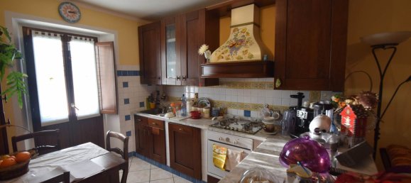 3 rooms House in Ponte dell'Olio, Italy No. 217057 4