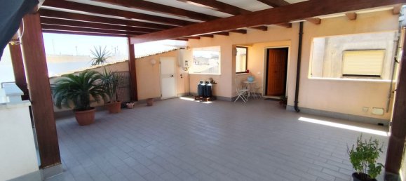 Ático de 3 habitaciónes en Vittoria, Italy No. 257730 11