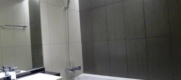 3 bedrooms Apartment in Ba Dinh, Vietnam No. 4044 11