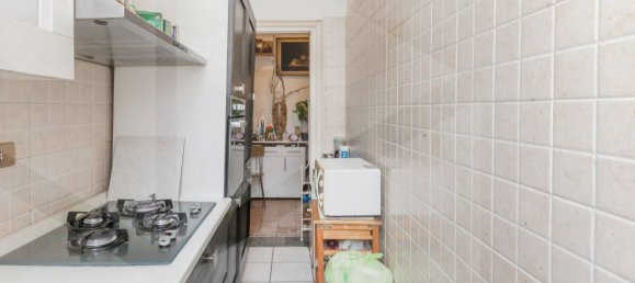 2 rooms Apartment in Milan, Italy No. 241651 4