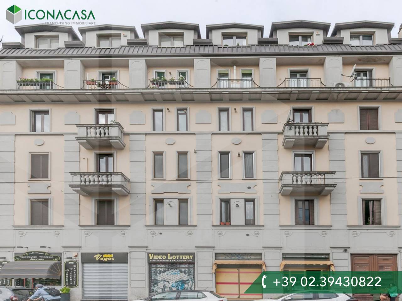 2 rooms Apartment in Milan, Italy No. 241651