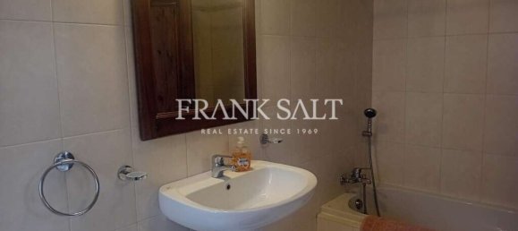 4 bedrooms Townhouse in Nadur, Malta No. 11559 4