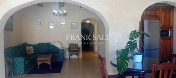 4 bedrooms Townhouse in Nadur, Malta No. 11559 14
