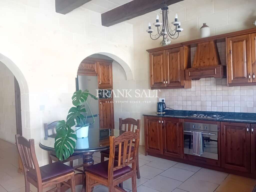 4 bedrooms Townhouse in Nadur, Malta No. 11559